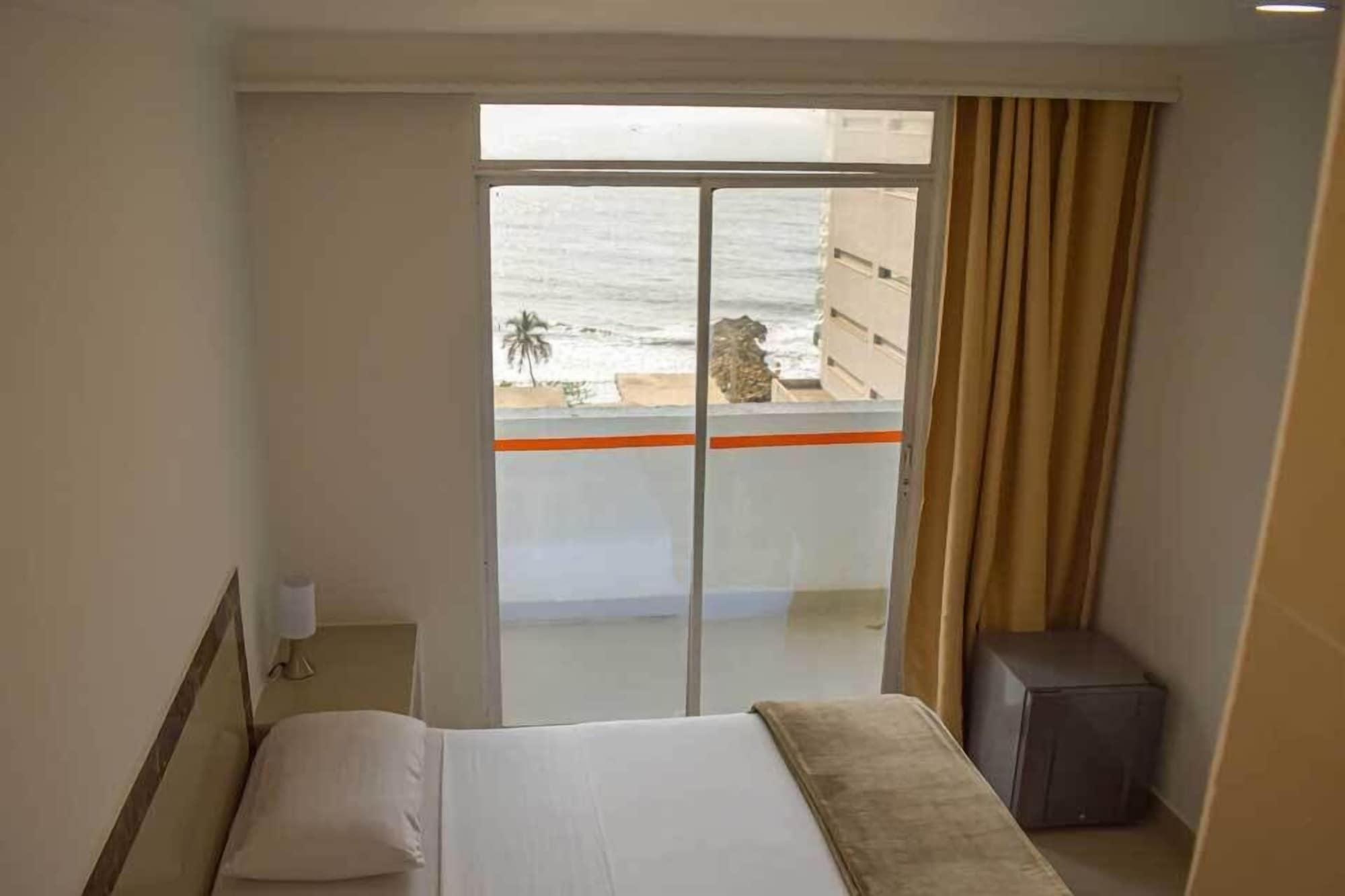Hotel Cartagena Premium Экстерьер фото